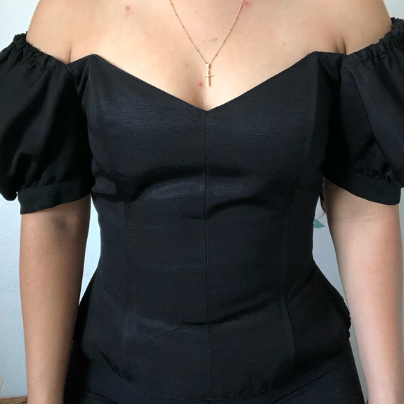 Vintage Carré Paris Black Boned Off the Shoulder Top - Picture 8 of 16